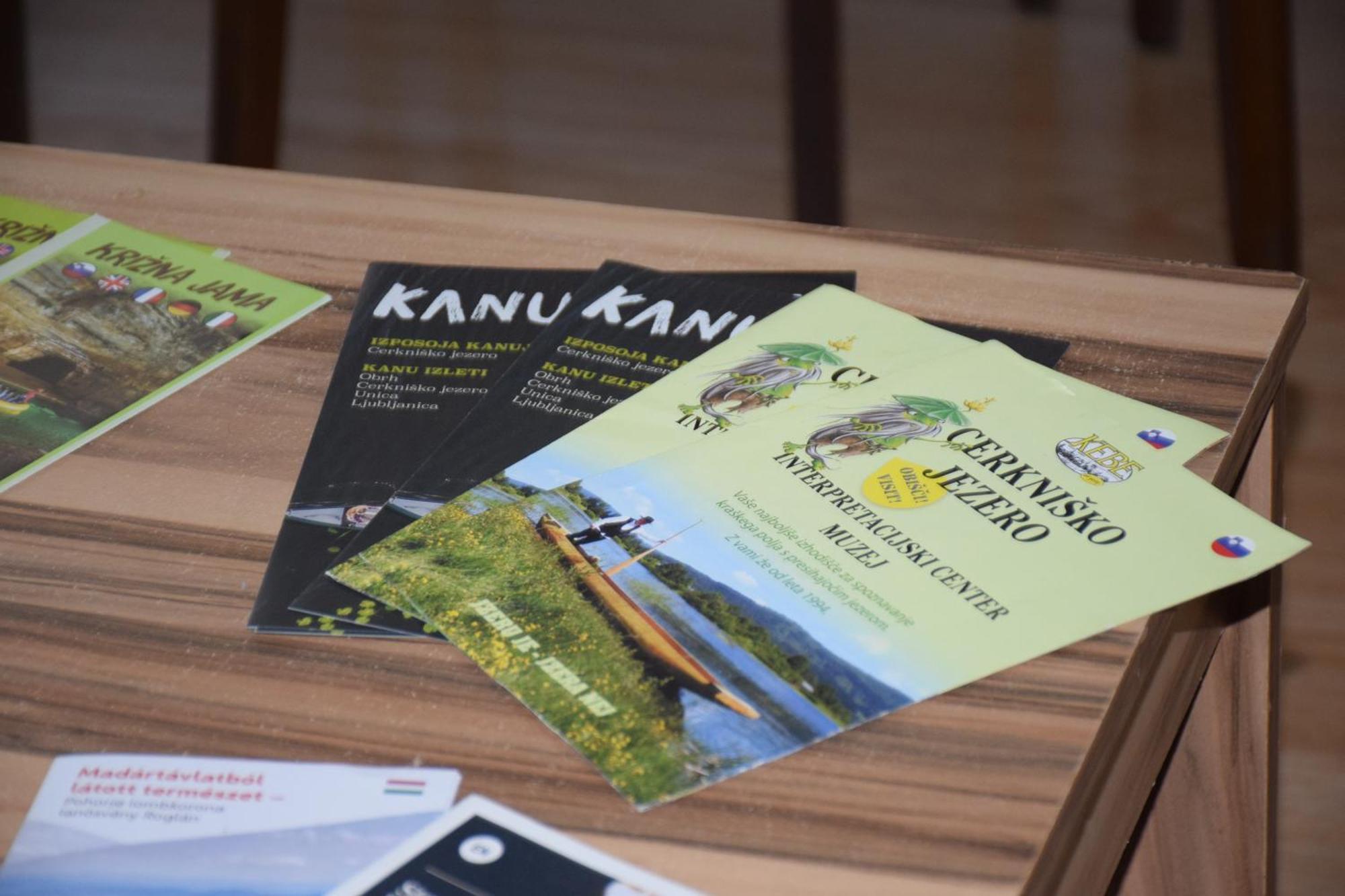 Apartma Narava Begunje pri Cerknici ห้อง รูปภาพ